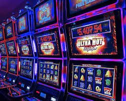 burna99 Live Casino ဂိမ်းခန်းအတွင်း Real Dealer နှင့်ကစားနေသောပုံ